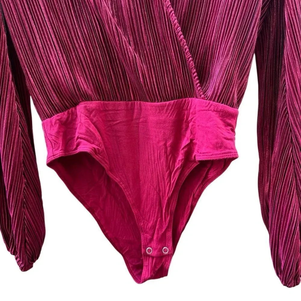 Bardot Women's Priscilla Shimmer Bodysuit In Deep Red Shimmer Party Size XS - Picture 6 of 8